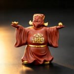 Yixing Zisha Tea Pet — Handmade God of Wealth (Caishen) Figurine with Gold Accents - Image 3